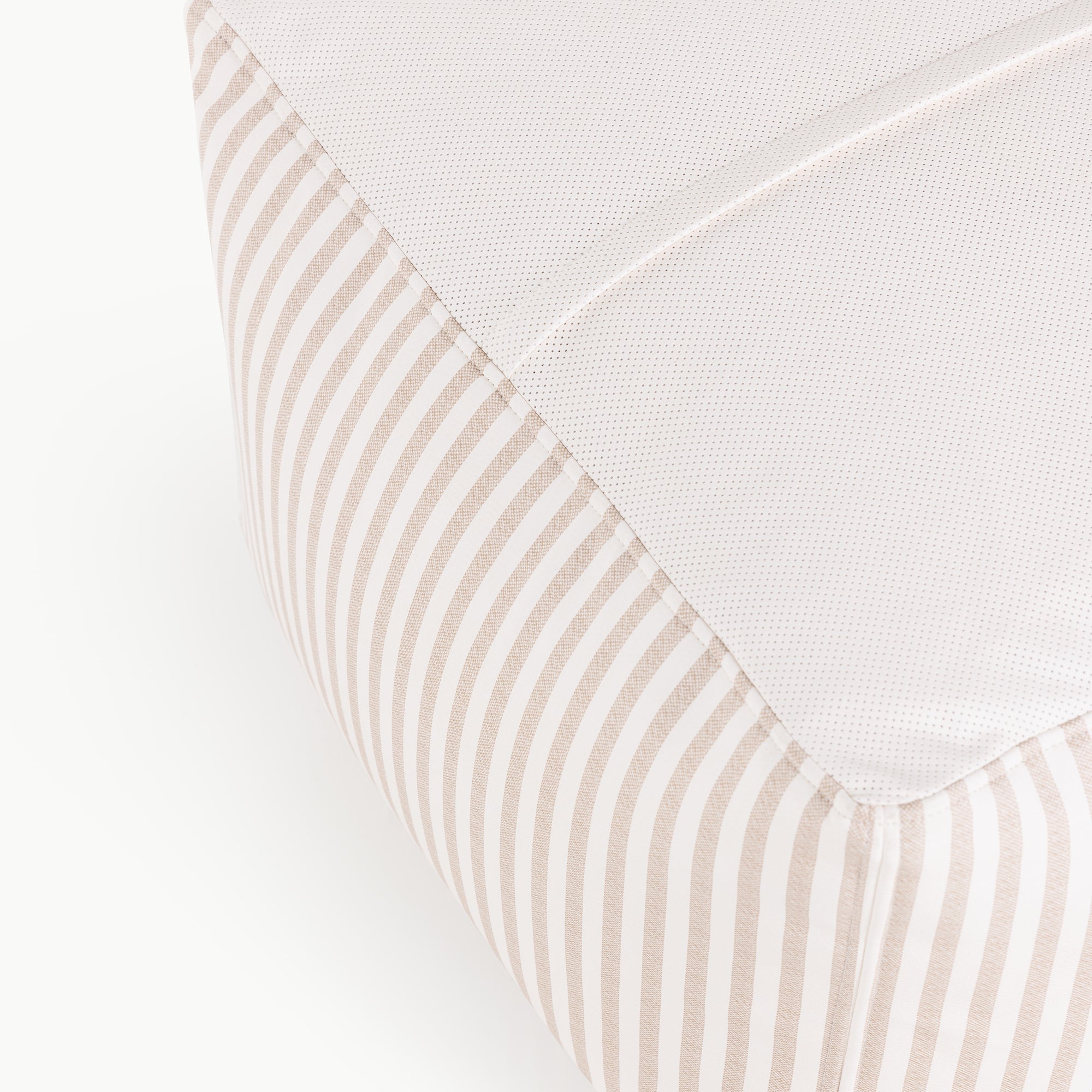 Image of Wholesale Pouf